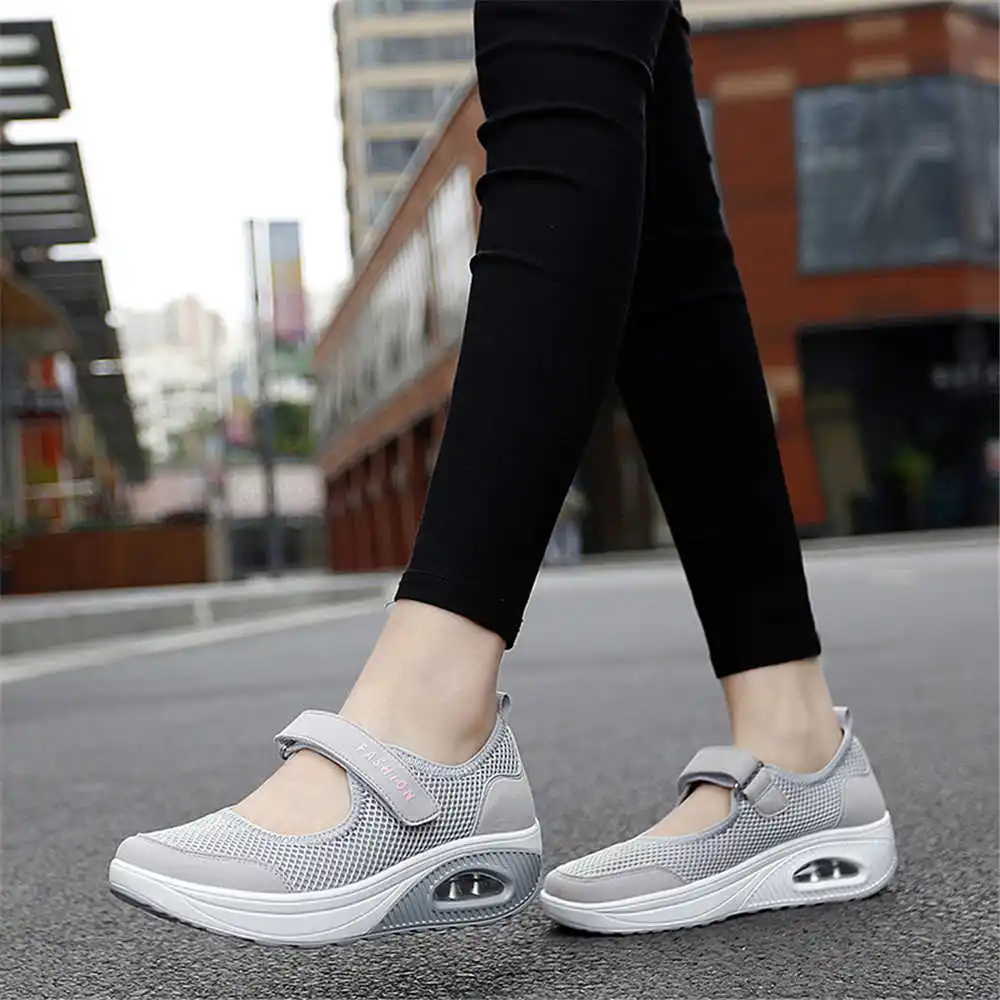 Tech Accessories For Students - 36-41 Halbsaison farbige Turnschuhe Walking Skates