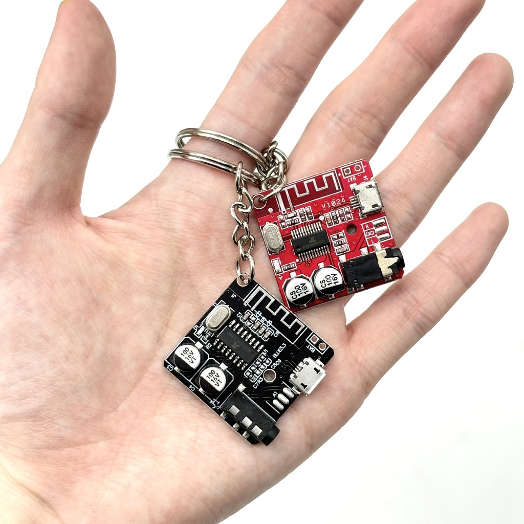 Metall-Taschenanhänger im Tech – Tech Accessories Cheap Bewertung und Preis