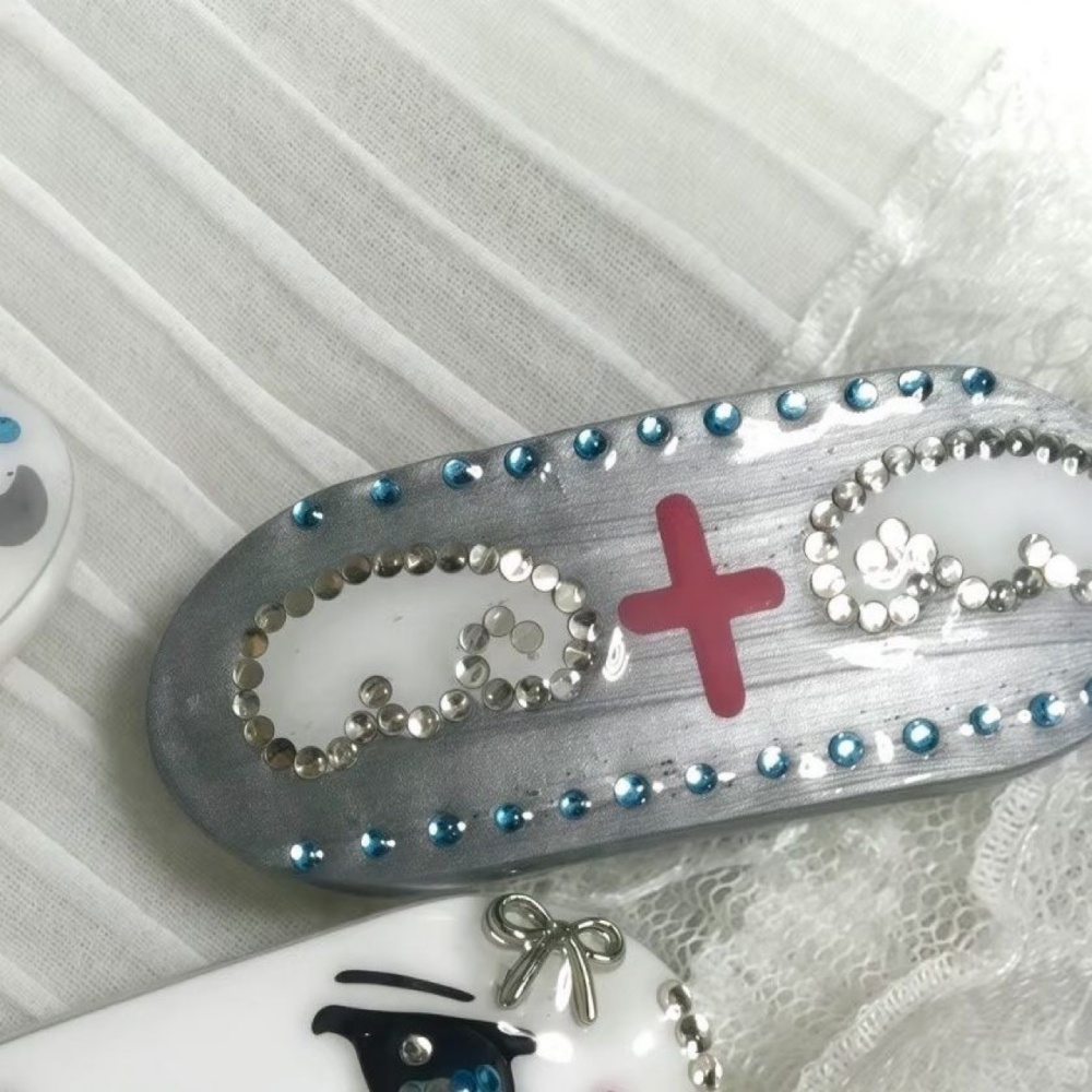 Vintage Y2K Kawaii Hund Pfote  – Tech Inspired Accessories Bewertung und Preis